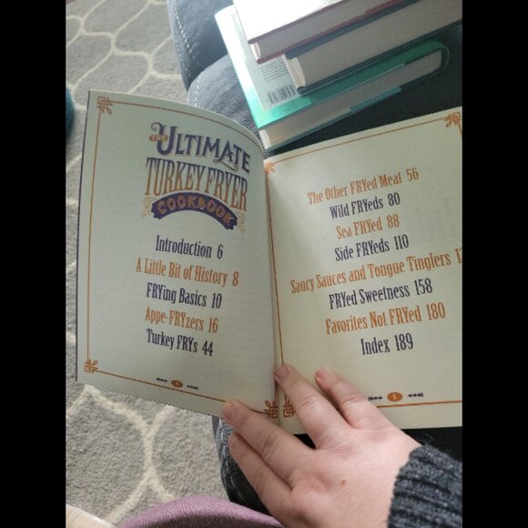 The ultimate turkey fryer Cookbook - Picture 2 of 3